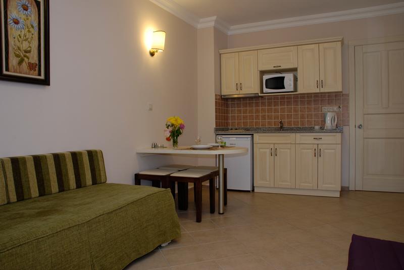 Verona Apartments Мармарис Экстерьер фото