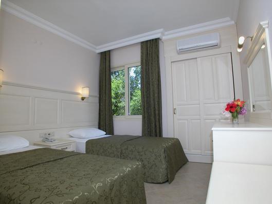 Verona Apartments Мармарис Экстерьер фото